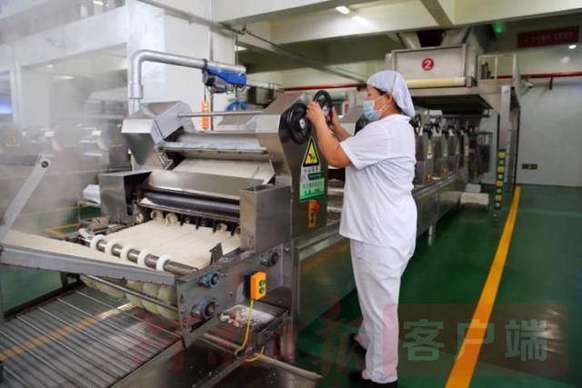 外贸出口同比翻一番,临颍的南街村集团缘何逆市上扬?